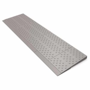 Drempelhulp modulair systeem | 1 Laags - 84 x 21 x 2 cm | Voor rollator en rolstoel | Drempelhulpen | Oprijplaten | SecuCare | PR30330